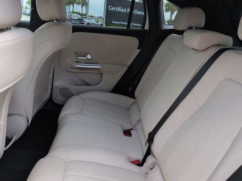 Certified 2024 Mercedes-Benz GLA 250 4MATIC image 14