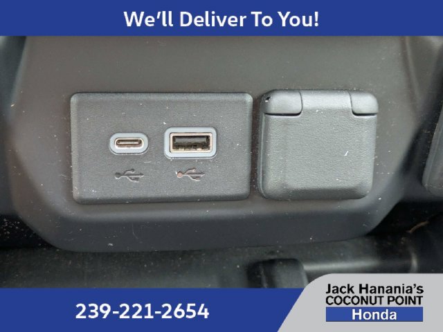 Used 2019 GMC Sierra 1500 SLT w/ SLT Premium Plus Package RWD image 24