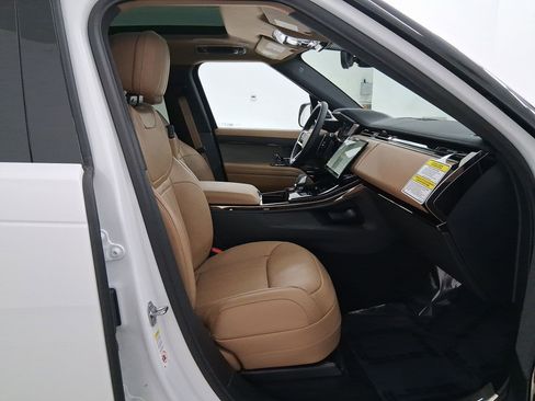 New 2026 Land Rover Range Rover Sport SE image 29