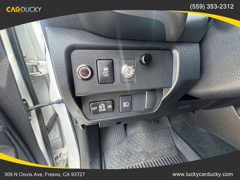 Used 2023 Toyota Tacoma SR5 image 11