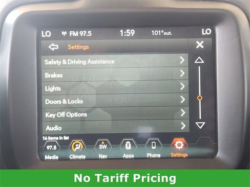 Used 2022 Jeep Renegade Latitude image 17