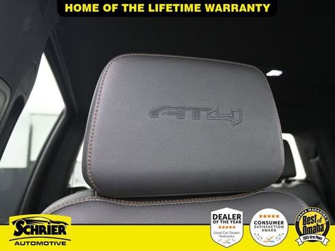 Used 2022 GMC Sierra 2500 AT4 image 43