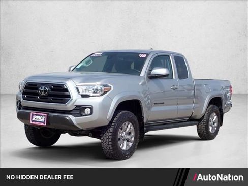 Used 2018 Toyota Tacoma SR5 w/ SR5 Appearance Package (SM) AWD/4WD image 1