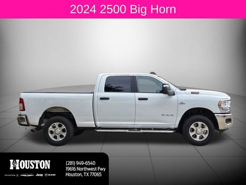 Used 2024 RAM 2500 Big Horn AWD/4WD image 2