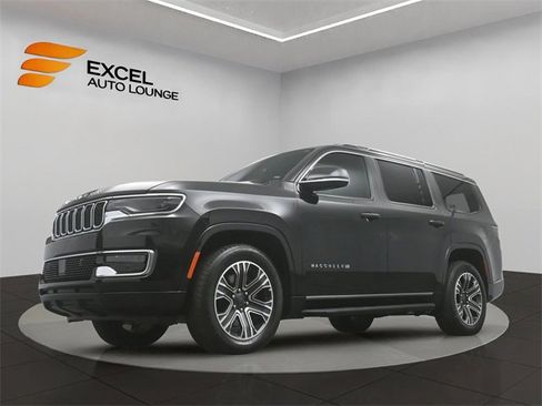 Used 2023 Jeep Wagoneer Series II image 40