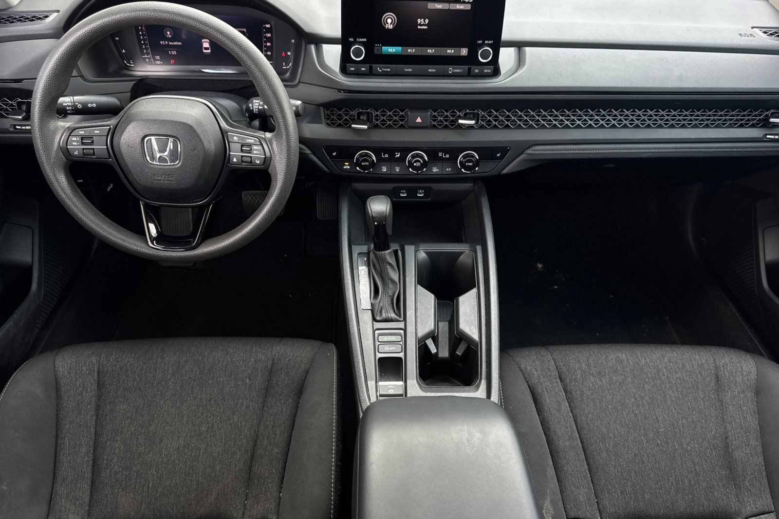 Used 2024 Honda Accord EX image 9