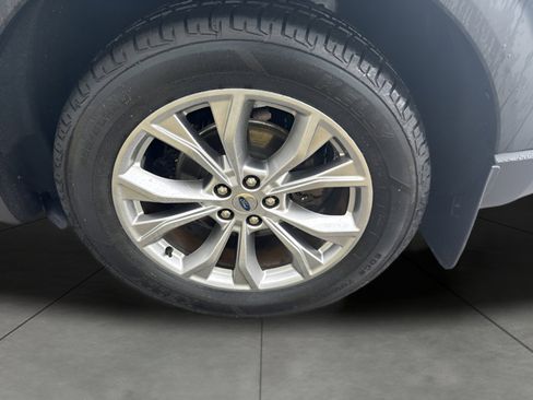 Used 2020 Ford Explorer XLT w/ Equipment Group 202A image 31