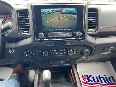 Used 2023 Nissan Frontier PRO-4X w/ Technology Package AWD/4WD image 14