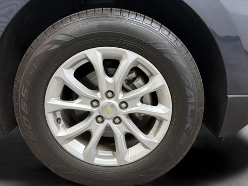Used 2018 Chevrolet Equinox LS FWD image 24