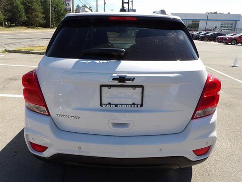 Certified 2022 Chevrolet Trax LT w/ Driver Confidence Package AWD/4WD image 4