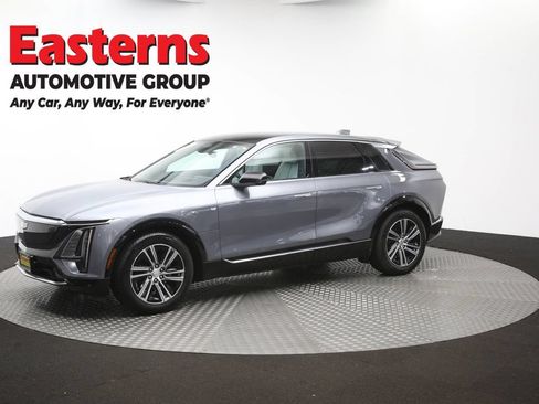 Used 2023 Cadillac Lyriq 2WD image 61