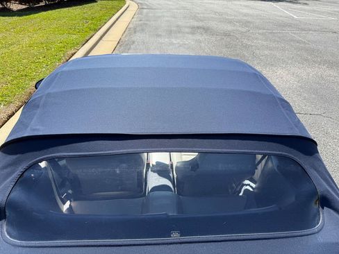 Used 1992 Porsche 968 Cabriolet RWD image 22