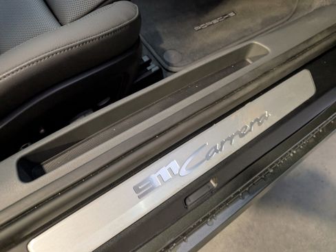 Used 2023 Porsche 911 Carrera image 20