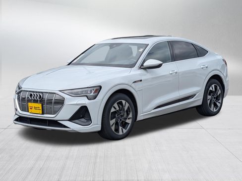 Used 2021 Audi e-tron Premium AWD/4WD image 3