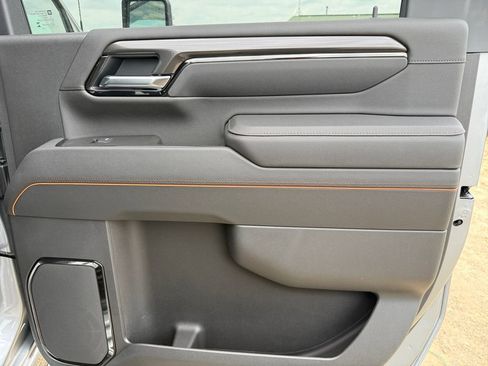 New 2026 GMC Sierra 2500 AT4 w/ AT4 Premium Plus Package AWD/4WD image 39