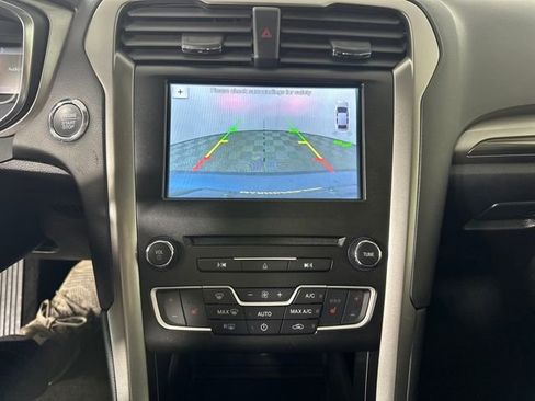 Used 2018 Ford Fusion Energi SE image 29