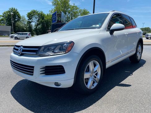 Used 2014 Volkswagen Touareg VR6 AWD/4WD image 7