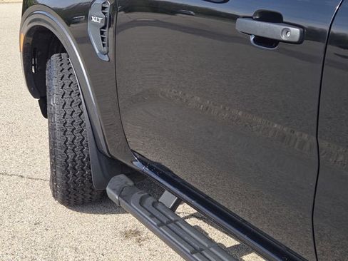 Used 2024 Ford Ranger XLT w/ FX4 Off-Road Package image 17