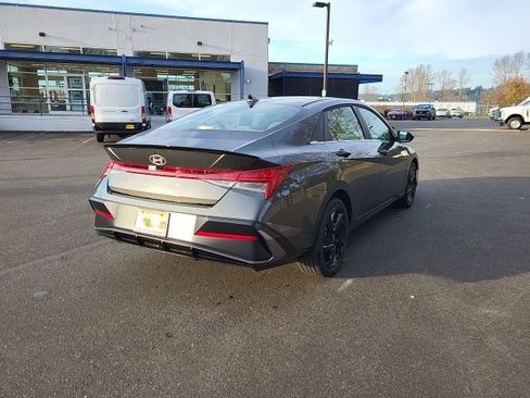 New 2026 Hyundai Elantra SEL Sport w/ Cargo Package image 5