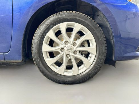 Used 2019 Nissan Sentra SV FWD image 41