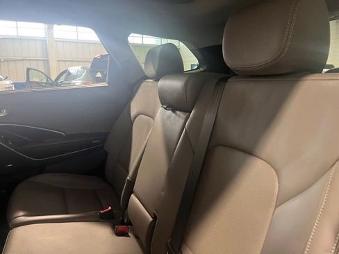 Used 2015 Hyundai Santa Fe GLS w/ Option Group 03 FWD image 18