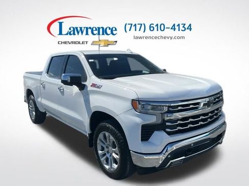 Used 2025 Chevrolet Silverado 1500 LTZ image 1