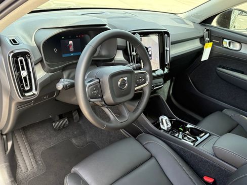 New 2026 Volvo XC40 B4 Plus w/ Protection Package Premier image 13