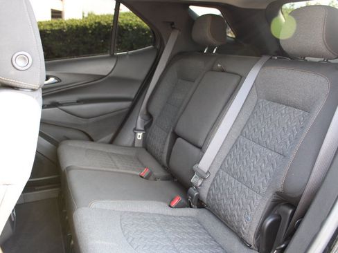 Used 2022 Chevrolet Equinox LT AWD/4WD image 23