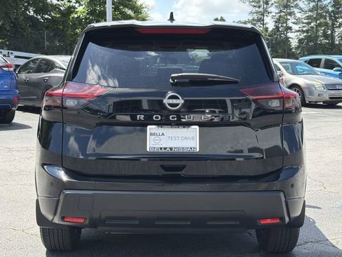 Certified 2024 Nissan Rogue S FWD image 4