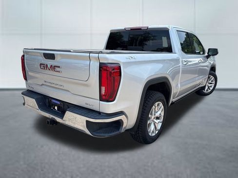 Used 2019 GMC Sierra 1500 SLT w/ SLT Premium Package AWD/4WD image 4