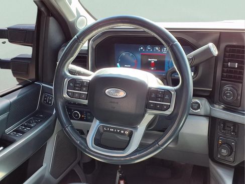 Used 2024 Ford F250 Limited w/ FX4 Off-Road Package AWD/4WD image 13