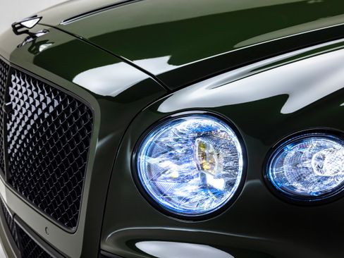 Used 2024 Bentley Flying Spur W12 AWD/4WD image 31