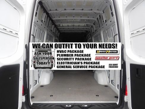 Used 2023 Mercedes-Benz Sprinter 2500 image 40