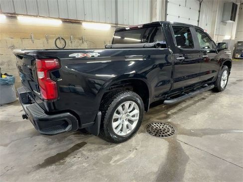 Used 2021 Chevrolet Silverado 1500 Custom image 5