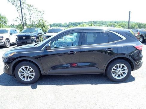 Used 2020 Ford Escape SE AWD/4WD image 2