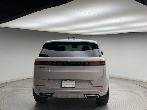 Certified 2026 Land Rover Range Rover Sport Dynamic SE AWD/4WD image 3