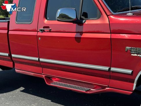 Used 1997 Ford F250 XLT image 12