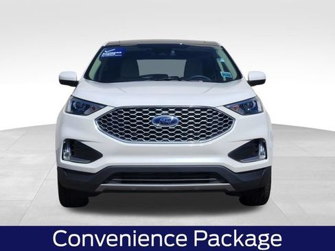Certified 2024 Ford Edge SEL w/ Convenience Package AWD/4WD image 3