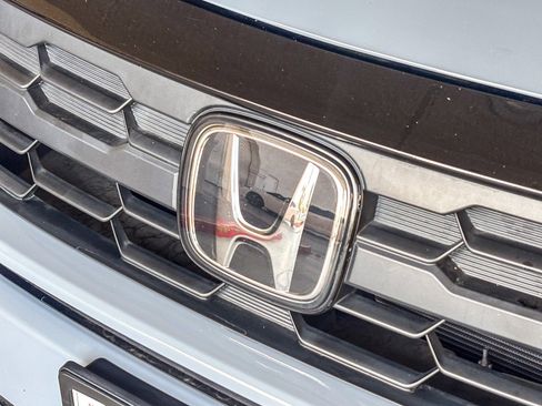 Used 2025 Honda Odyssey Sport-L image 10