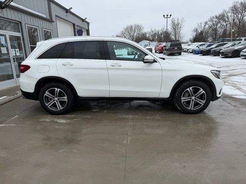 Used 2017 Mercedes-Benz GLC 300 4MATIC image 10