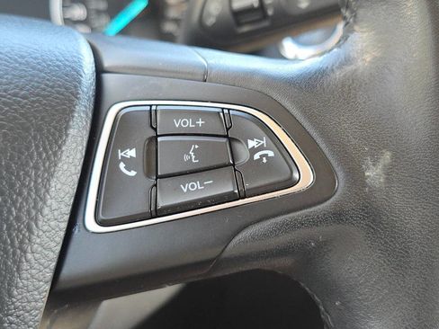 Used 2018 Ford EcoSport SE w/ SE Cold Weather Package image 9