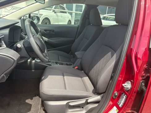 Used 2023 Toyota Corolla LE w/ LE Convenience Package FWD image 20