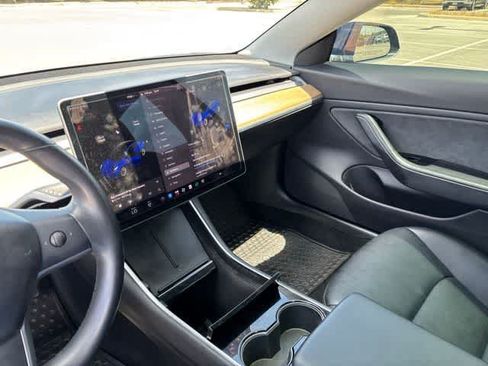 Used 2019 Tesla Model 3 Long Range AWD/4WD image 21