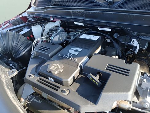 Used 2023 RAM 2500 Limited AWD/4WD image 31
