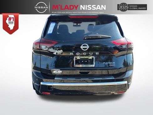 New 2026 Nissan Rogue Platinum image 6