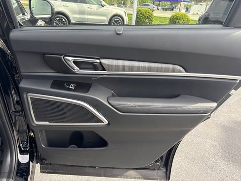 New 2025 Kia Telluride EX image 16