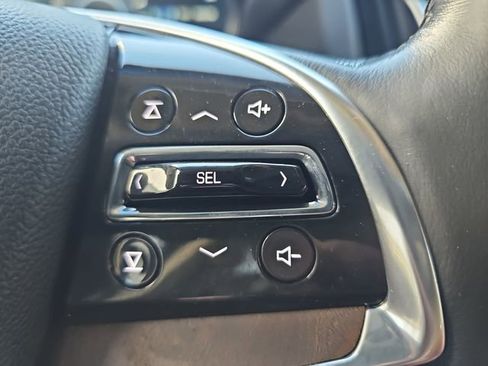 Used 2016 Cadillac Escalade ESV Luxury image 18