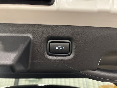 New 2026 Hyundai Ioniq 5 SEL image 16