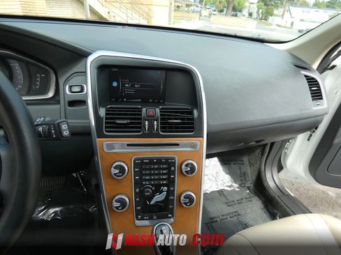 Used 2017 Volvo XC60 T5 Inscription w/ Preferred Option Package FWD image 53
