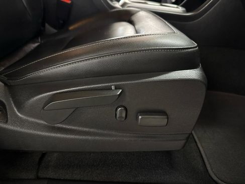 Used 2018 Chevrolet Colorado ZR2 image 53